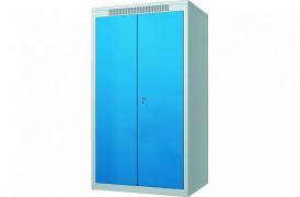 Wardrobe closets