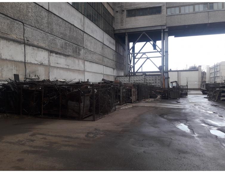 Площадка в аренду 324м2 возле печи со стороны состовного корп 1